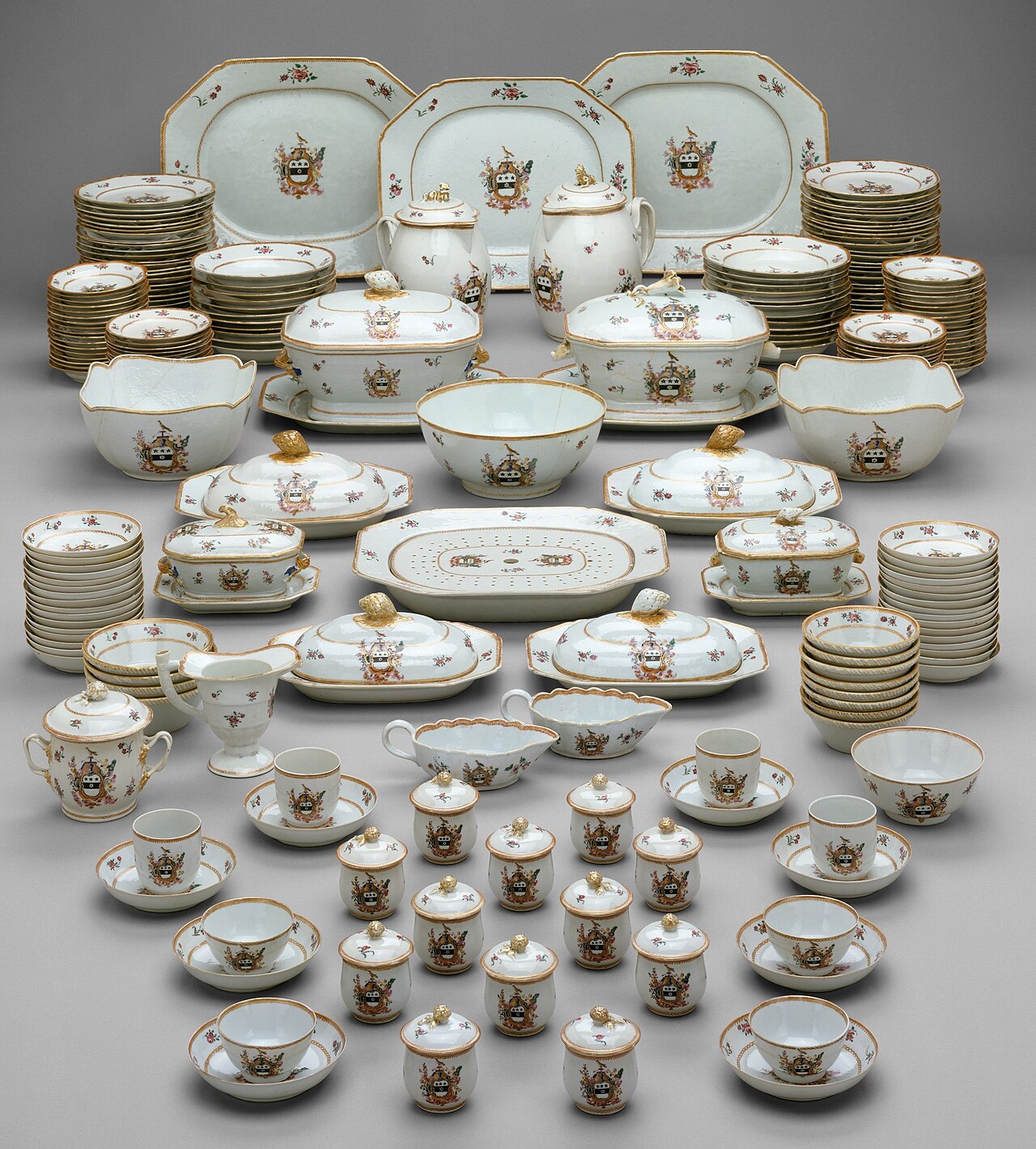 A pretty set of painted clay dishes made long ago in China.