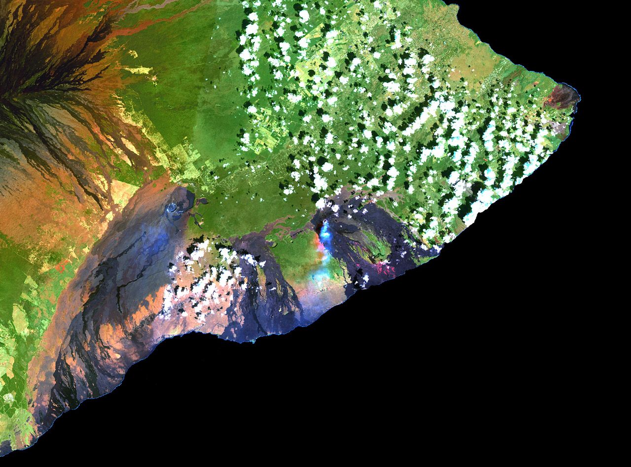 A space photo shows the Kilauea volcano in Hawaii.
