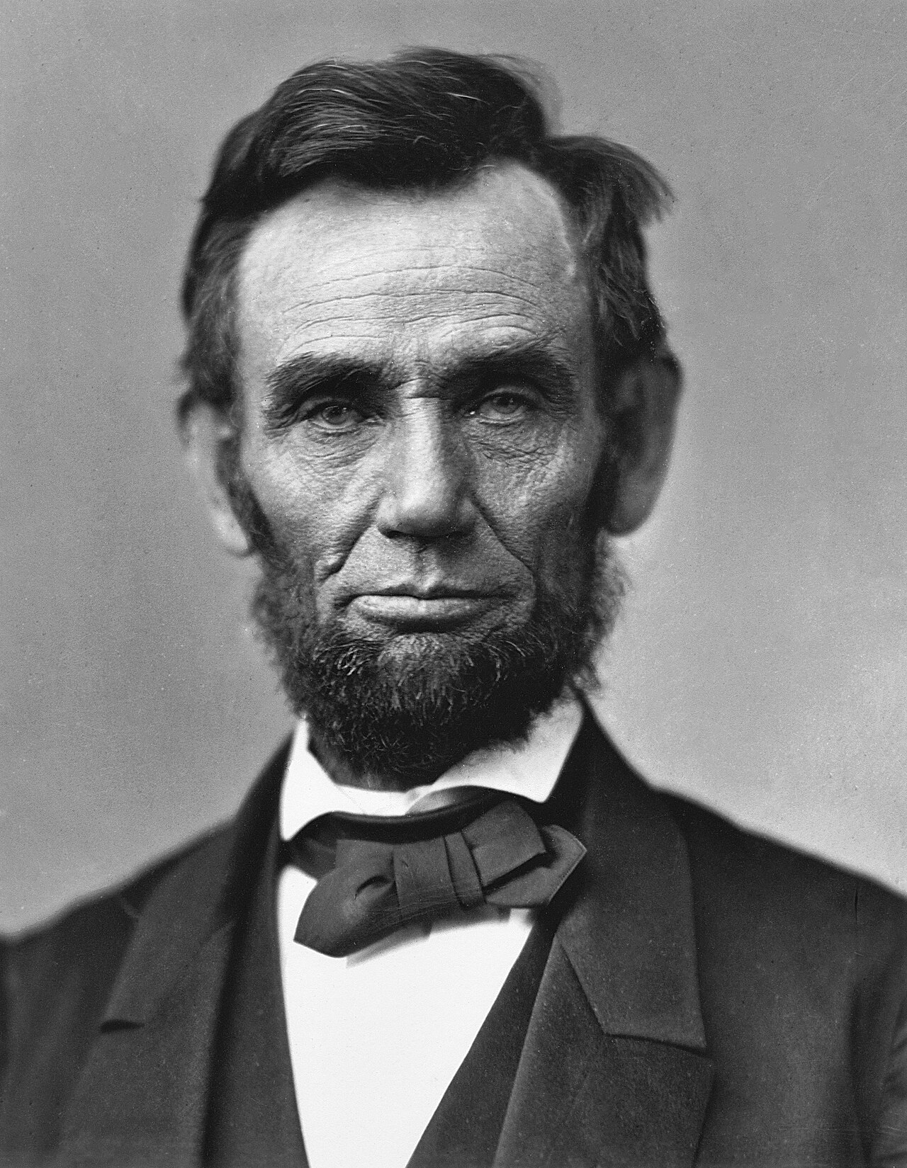 A famous old photo of President Abraham Lincoln from 1863.