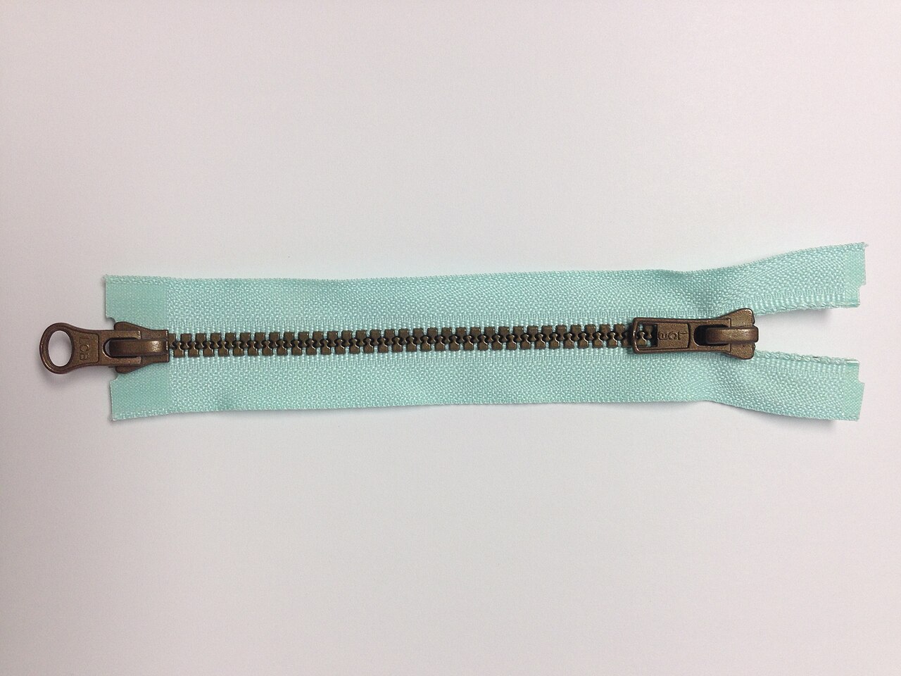 A zipper that can open from the top or bottom.