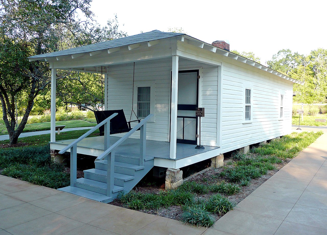 The small house in Mississippi where Elvis Presley was born.