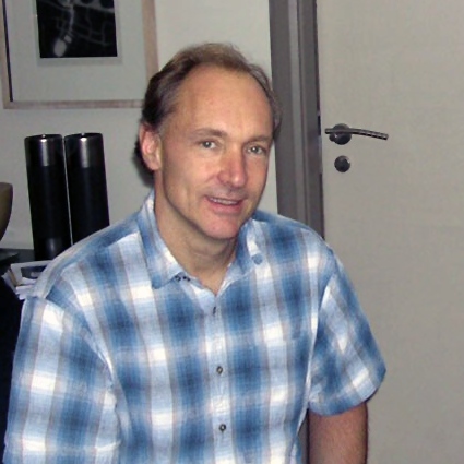 Tim Berners-Lee being interviewed on a podcast.