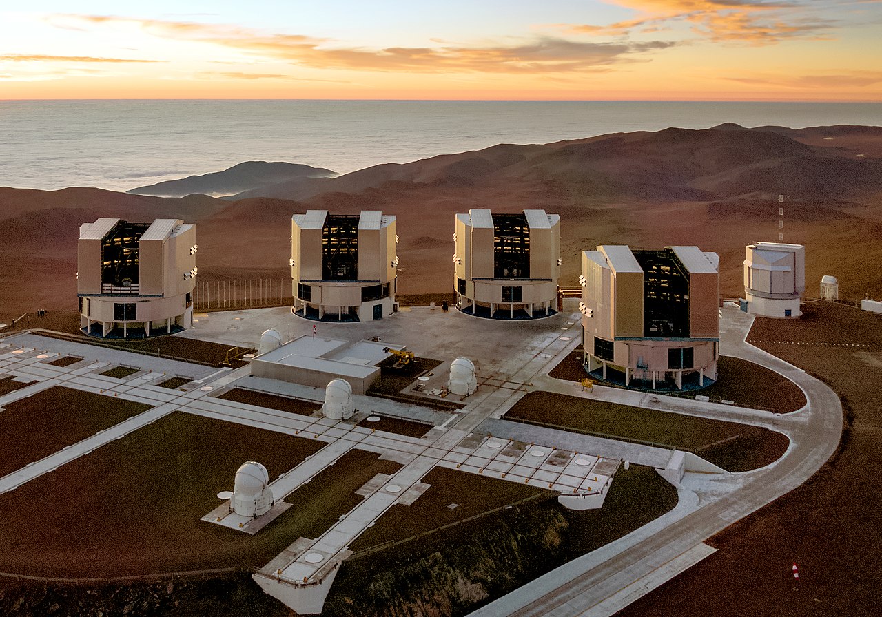 The Very Large Telescope